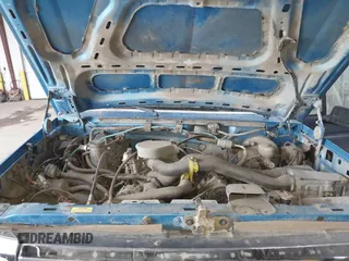 1992 Ford F-150 with VIN 1FTEF14H3NP809819, listed as a IAAI auction lot 41931404 with 2,135,096 mi miles. Bid and sale history available at carsss.com. Image 10.