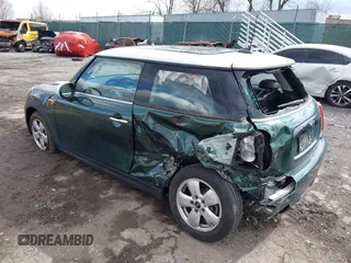 2016 MINI Hardtop with VIN WMWXP5C57G2D14726, listed as a IAAI auction lot 41893233 with 74,742 mi miles and . Bid and sale history available at DreamBid. Image 3.