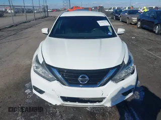 2018 Nissan Altima S with VIN 1N4AL3AP9JC181033, listed as a IAAI auction lot 41400570 with 198,928 mi miles and . Bid and sale history available at carsss.com. Image 12.