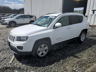 2016 Jeep Compass High Altitude Edition with VIN 1C4NJCEA7GD789837, listed as a Copart auction lot 52000505 with 96,396 mi miles and Salvage Title. Bid and sale history available at carsss.com. Image 1.
