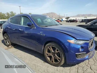 2022 Maserati Levante GT with VIN ZN661XUA0NX407235, listed as a Copart auction lot 60678025 with 16,498 mi miles and Clean title. Bid and sale history available at DreamBid. Image 4.