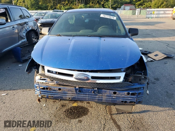 2010 Ford Focus SE with VIN 1FAHP3FN4AW185130, listed as a Copart auction lot 70774874 with 195,321 mi miles and Non Repairable. Bid and sale history available at DreamBid. Image 5.