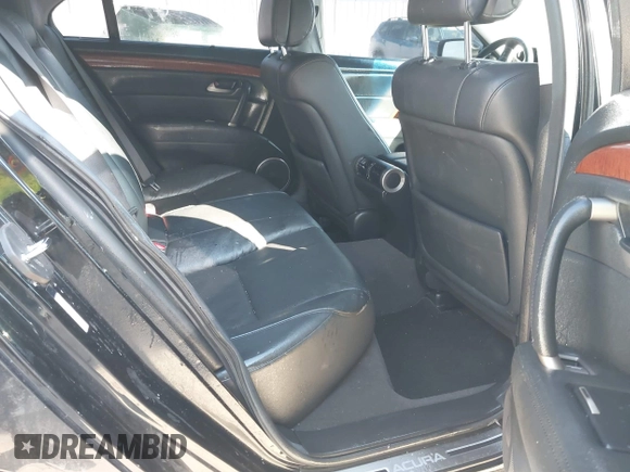 2007 Acura RL Technology с VIN JH4KB166X7C003287, выставлен на аукционе IAAI как лот 41681660 с пробегом 137 911 миль миль и . История ставок и продаж доступна на DreamBid. Изображение 8.