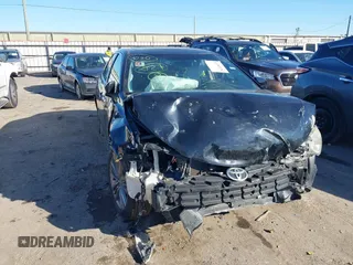 2015 Toyota Camry XLE z VIN 4T1BF1FK8FU078030, wystawiony jako IAAI lot #41382276 z przebiegiem 85 871 mil mil oraz . Historia ofert i sprzedaży dostępna na DreamBid. Obrazek 1.