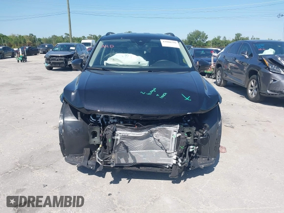 2024 Volkswagen Tiguan S z VIN 3VVRB7AX4RM226494, wystawiony jako IAAI lot #42000799 z przebiegiem 946 mil mil oraz . Historia ofert i sprzedaży dostępna na DreamBid. Obrazek 13.