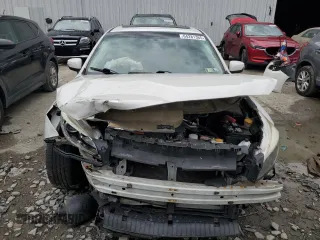 2015 Subaru Legacy Limited z VIN 4S3BNAL62F3012481, wystawiony jako Copart lot #64281365 z przebiegiem 166 888 mil mil oraz Szkoda całkowita • Salvage title. Historia ofert i sprzedaży dostępna na DreamBid. Obrazek 5.