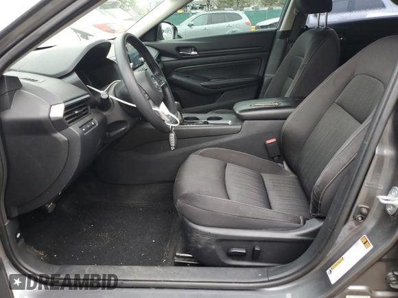 2019 Nissan Altima S z VIN 1N4BL4BV3KC243292, wystawiony jako Copart lot #54617555 z przebiegiem 73 548 mil mil oraz Szkoda całkowita • Salvage title. Historia ofert i sprzedaży dostępna na DreamBid. Obrazek 7.