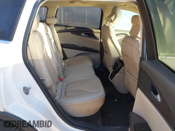 2018 Lincoln MKX Select z VIN 2LMPJ8KR5JBL48639, wystawiony jako IAAI lot #41640923 z przebiegiem 124 834 mil mil oraz . Historia ofert i sprzedaży dostępna na DreamBid. Obrazek 8.
