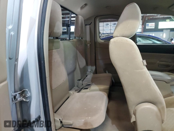 2009 Toyota Tacoma with VIN 5TEUU42N99Z611387, listed as a Copart auction lot 59955825 with 234,440 mi miles and Clean title. Bid and sale history available at DreamBid. Image 10.