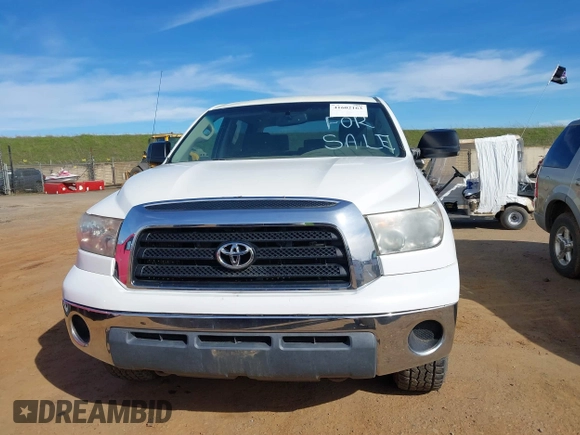 2008 Toyota Tundra z VIN 5TFDV54128X076597, wystawiony jako IAAI lot #41602163 z przebiegiem Nie podano mil oraz . Historia ofert i sprzedaży dostępna na DreamBid. Obrazek 6.