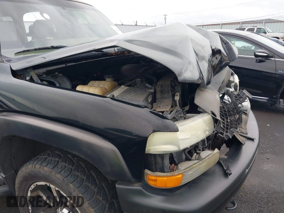 2004 Chevrolet Tahoe Z71 with VIN 1GNEK13T64R210008, listed as a IAAI auction lot 41641964 with 196,780 mi miles and . Bid and sale history available at DreamBid. Image 20.