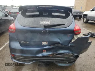 2018 Ford Focus ST with VIN 1FADP3L95JL310207, listed as a Copart auction lot 80940534 with 90,574 mi miles and Salvage Title. Bid and sale history available at DreamBid. Image 6.