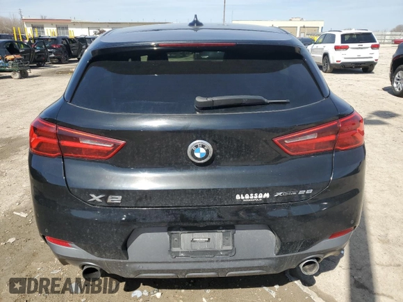 2018 BMW X2 xDrive28i z VIN WBXYJ5C39JEF81835, wystawiony jako Copart lot #49083295 z przebiegiem 66 524 mil mil oraz Szkoda całkowita • Salvage title. Historia ofert i sprzedaży dostępna na DreamBid. Obrazek 6.