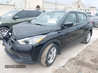 2019 Nissan Kicks SV with VIN 3N1CP5CU8KL533193, listed as a IAAI auction lot 40971451 with 42,381 mi miles. Bid and sale history available at carsss.com. Image 18.