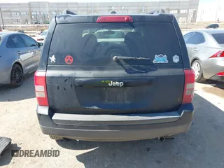 2016 Jeep Patriot Sport with VIN 1C4NJPBA7GD669757, listed as a IAAI auction lot 42515905 with 176,553 mi miles and . Bid and sale history available at DreamBid. Image 16.