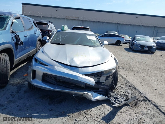 2016 Chevrolet Camaro 2LT with VIN 1G1FD1RX9G0159140, listed as a IAAI auction lot 41777895 with 1 mi miles. Bid and sale history available at carsss.com. Image 13.