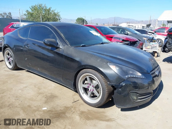2010 Hyundai Genesis Coupe Premium with VIN KMHHT6KD6AU031014, listed as a IAAI auction lot 42684590 with 238,579 mi miles and . Bid and sale history available at DreamBid. Image 1.