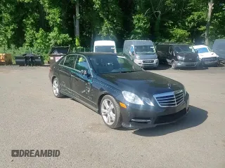2013 Mercedes-Benz E 350 Luxury with VIN WDDHF8JB1DA726844, listed as a Copart auction lot 62275225 with 86,367 mi miles and Salvage title. Bid and sale history available at DreamBid. Image 14.