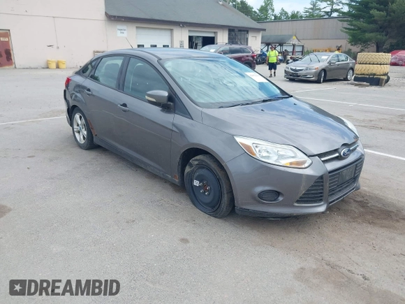 2013 Ford Focus SE with VIN 1FADP3F27DL224433, listed as a IAAI auction lot 42652229 with 127,887 mi miles and . Bid and sale history available at DreamBid. Image 1.