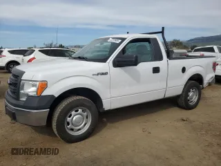 2014 Ford F-150 XL with VIN 1FTMF1CM9EKG07580, listed as a Copart auction lot 47233885 with 125,955 mi miles and Salvage Title. Bid and sale history available at carsss.com. Image 1.