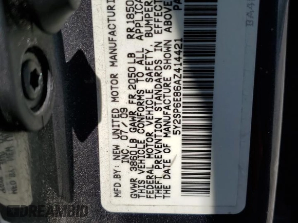 2010 Pontiac Vibe 1SA with VIN 5Y2SP6E86AZ414421, listed as a Copart auction lot 53953625 with 221,421 mi miles and Salvage title. Bid and sale history available at DreamBid. Image 12.