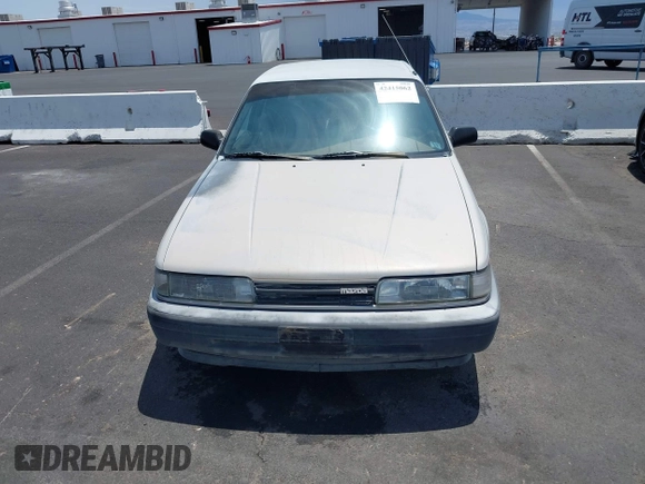 1988 Mazda 626 z VIN JM1GD2221J1550574, wystawiony jako IAAI lot #42415062 z przebiegiem 190 747 mil mil oraz . Historia ofert i sprzedaży dostępna na DreamBid. Obrazek 6.