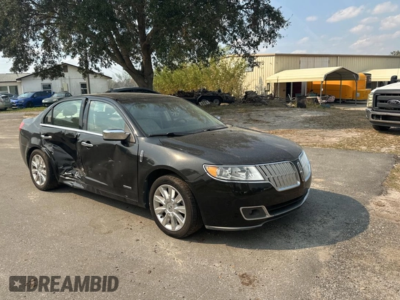 2011 Lincoln MKZ Hybrid with VIN 3LNDL2L33BR759329, listed as a Copart auction lot 45376155 with 131,927 mi miles and Clean Title. Bid and sale history available at carsss.com. Image 1.