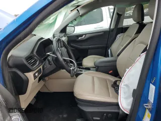 2021 Ford Escape Titanium Hybrid z VIN 1FMCU9DZ2MUA52982, wystawiony jako Copart lot #79444904 z przebiegiem 104 578 mil mil oraz Czysty tytuł • Clean title. Historia ofert i sprzedaży dostępna na DreamBid. Obrazek 7.