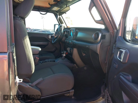 2018 Jeep Wrangler Sport S with VIN 1C4GJXAG8JW271323, listed as a IAAI auction lot 41215004 with Not Provided miles and . Bid and sale history available at DreamBid. Image 5.
