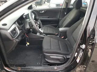 2020 Kia Rio LX with VIN 3KPA24AD6LE279814, listed as a Copart auction lot 84966624 with 61,550 mi miles and Salvage Title. Bid and sale history available at carsss.com. Image 7.