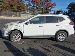 2019 Nissan Rogue SV with VIN KNMAT2MT7KP527457, listed as a IAAI auction lot 40711047 with 88,952 mi miles and . Bid and sale history available at DreamBid. Image 14.