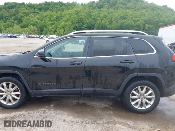 2017 Jeep Cherokee High Altitude with VIN 1C4PJMDS9HW609773, listed as a IAAI auction lot 42282744 with 120,601 mi miles and . Bid and sale history available at DreamBid. Image 15.