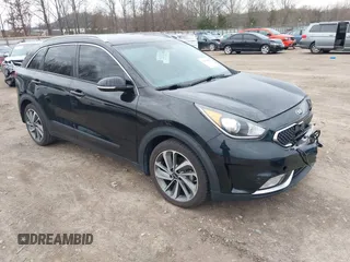 2017 Kia Niro Touring with VIN KNDCE3LC0H5040261, listed as a IAAI auction lot 41751900 with 100,194 mi miles. Bid and sale history available at carsss.com. Image 1.