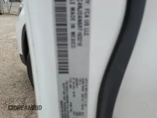 2024 Jeep Compass Sport z VIN 3C4NJDAN6RT163210, wystawiony jako Copart lot #51369215 z przebiegiem 13 575 mil mil oraz Szkoda całkowita • Salvage title. Historia ofert i sprzedaży dostępna na DreamBid. Obrazek 15.