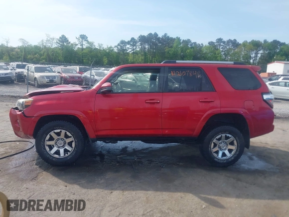 2014 Toyota 4Runner Limited with VIN JTEBU5JR0E5202396, listed as a IAAI auction lot 42107848 with 134,893 mi miles. Bid and sale history available at carsss.com. Image 14.