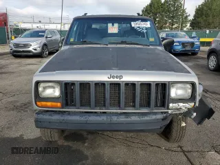 2000 Jeep Cherokee with VIN 1J4FF48S5YL172583, listed as a Copart auction lot 59605745 with 258,409 mi miles and Salvage title. Bid and sale history available at DreamBid. Image 5.