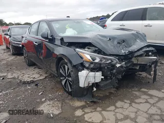 2019 Nissan Altima SV z VIN 1N4BL4DV8KC210530, wystawiony jako IAAI lot #41254744 z przebiegiem 77 777 mil mil oraz . Historia ofert i sprzedaży dostępna na DreamBid. Obrazek 1.