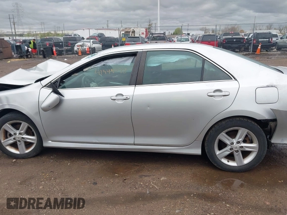 2013 Toyota Camry L with VIN 4T1BF1FK2DU649556, listed as a IAAI auction lot 41949078 with 1 mi miles. Bid and sale history available at carsss.com. Image 14.