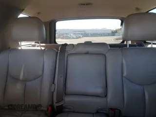 2004 GMC Yukon SLE with VIN 1GKEK13T64J315403, listed as a Copart auction lot 76126114 with 143,527 mi miles and Clean Title. Bid and sale history available at carsss.com. Image 10.