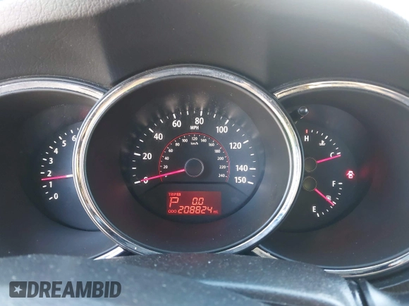 2011 Kia Sorento LX with VIN 5XYKT4A24BG148043, listed as a IAAI auction lot 41822246 with 208,824 mi miles and . Bid and sale history available at DreamBid. Image 7.