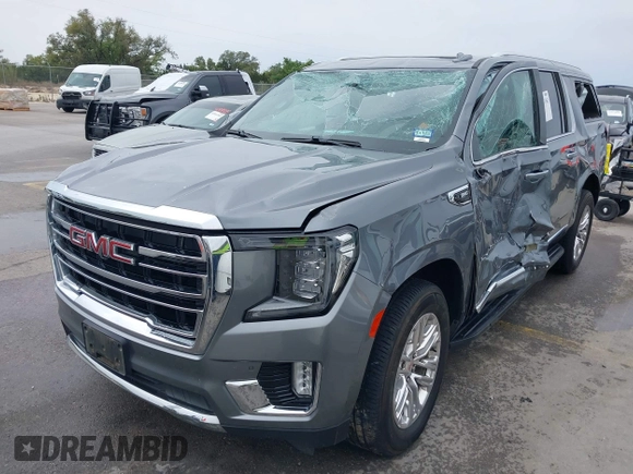 2022 GMC Yukon XL SLT with VIN 1GKS2GKD2NR153790, listed as a IAAI auction lot 41911362 with 84,739 mi miles. Bid and sale history available at carsss.com. Image 17.