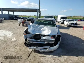 2001 Buick Regal LS z VIN 2G4WB55K211161902, wystawiony jako Copart lot #51265885 z przebiegiem Nie podano mil oraz Szkoda całkowita • Salvage title. Historia ofert i sprzedaży dostępna na DreamBid. Obrazek 10.