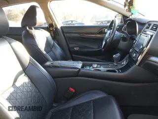 2016 Nissan Maxima SL z VIN 1N4AA6AP7GC395972, wystawiony jako IAAI lot #41357101 z przebiegiem 187 884 mil mil oraz . Historia ofert i sprzedaży dostępna na DreamBid. Obrazek 5.