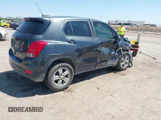2020 Chevrolet Trax LS with VIN 3GNCJKSBXLL260487, listed as a IAAI auction lot 42044189 with 94,191 mi miles and . Bid and sale history available at DreamBid. Image 4.