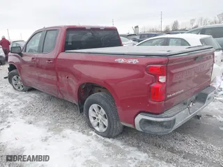 2019 Chevrolet Silverado 1500 LT with VIN 1GCRYDED7KZ224349, listed as a IAAI auction lot 41390432 with 170,517 mi miles. Bid and sale history available at carsss.com. Image 3.