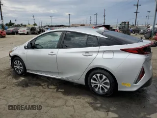 2022 Toyota Prius LE с VIN JTDKAMFP5N3202100, выставлен на аукционе Copart как лот 59570825 с пробегом 32 941 миль миль и Списание • Salvage title. История ставок и продаж доступна на DreamBid. Изображение 2.