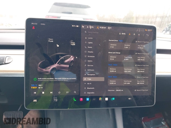 2023 Tesla Model 3 z VIN 5YJ3E1EA5PF451085, wystawiony jako IAAI lot #41941655 z przebiegiem 56 532 mil mil oraz . Historia ofert i sprzedaży dostępna na DreamBid. Obrazek 18.