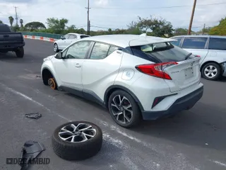 2018 Toyota C-HR XLE with VIN JTNKHMBX7J1007795, listed as a IAAI auction lot 41563164 with 93,307 mi miles. Bid and sale history available at carsss.com. Image 3.