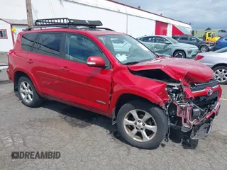 2010 Toyota RAV4 Limited z VIN 2T3DF4DV8AW031104, wystawiony jako IAAI lot #42311535 z przebiegiem 196 402 mil mil oraz . Historia ofert i sprzedaży dostępna na DreamBid. Obrazek 1.