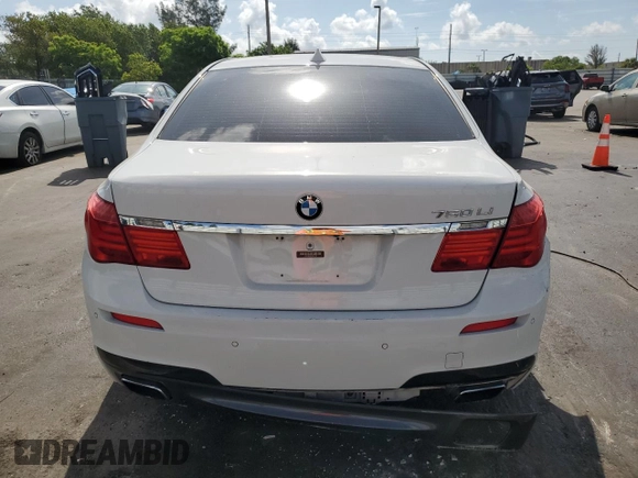 2012 BMW 7 Series 750Li z VIN WBAKB8C50CC964123, wystawiony jako Copart lot #60212005 z przebiegiem 75 979 mil mil oraz Szkoda całkowita • Salvage title. Historia ofert i sprzedaży dostępna na DreamBid. Obrazek 6.